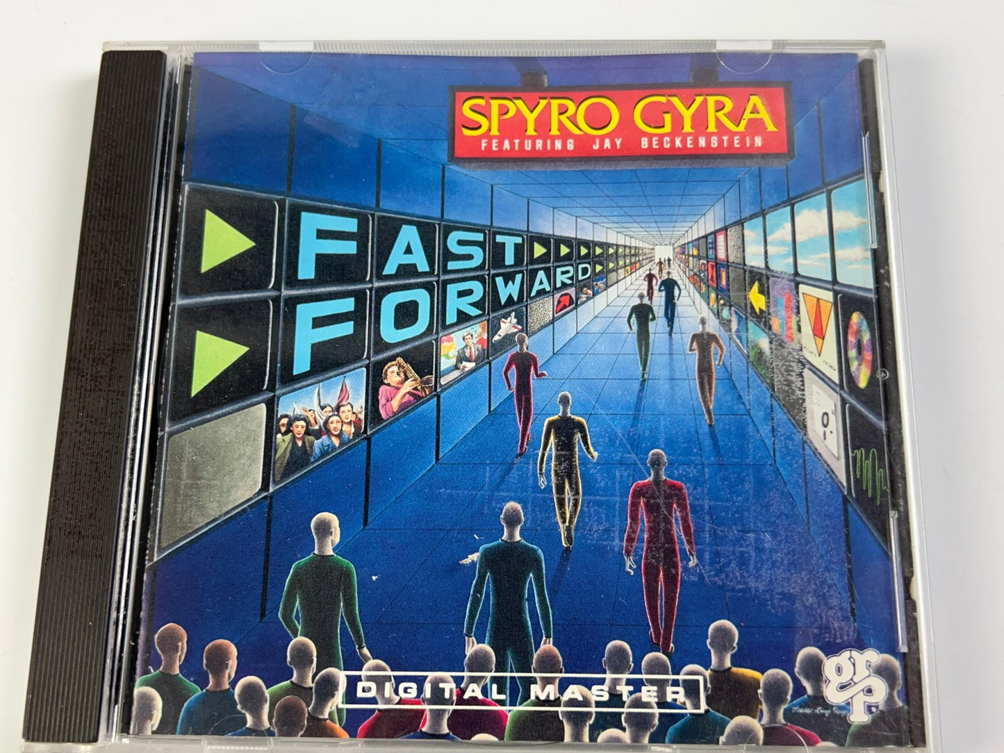 Fast Forward - 8716