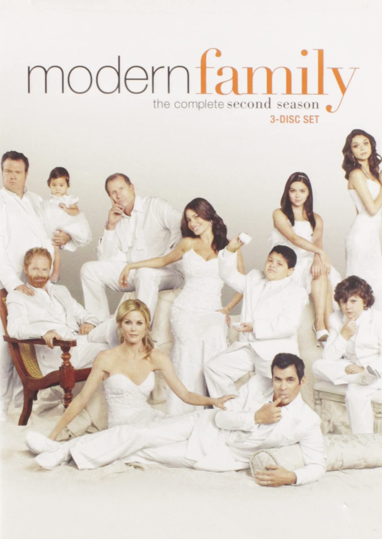 Modern Family: Season 2 - 587