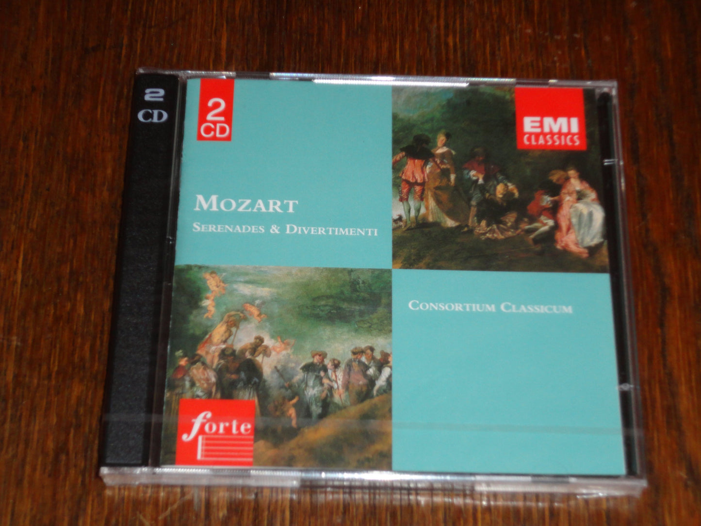 Mozart: Serenades & Divertimenti - 6676
