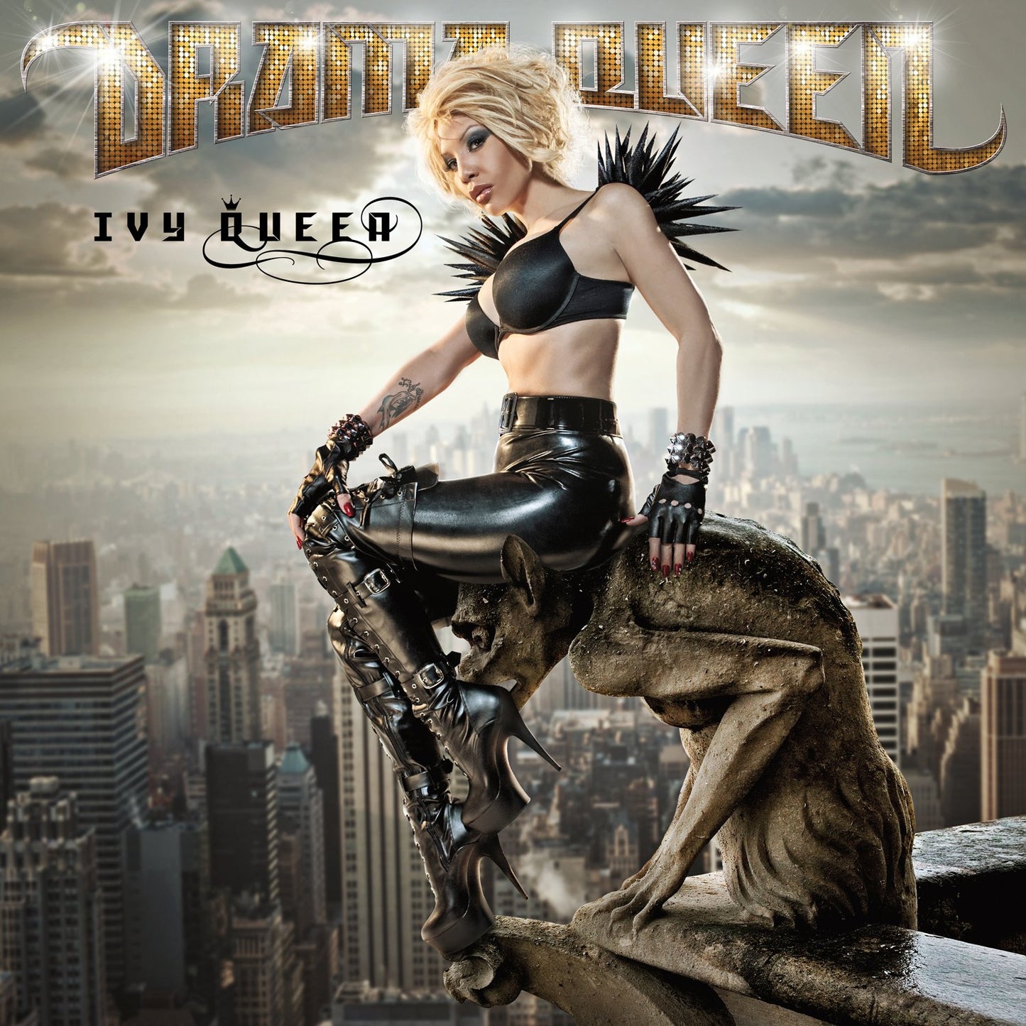 Drama Queen - 9178
