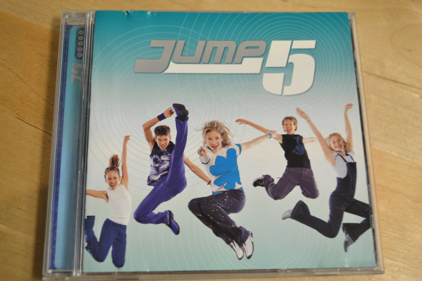 Jump 5 - 2681