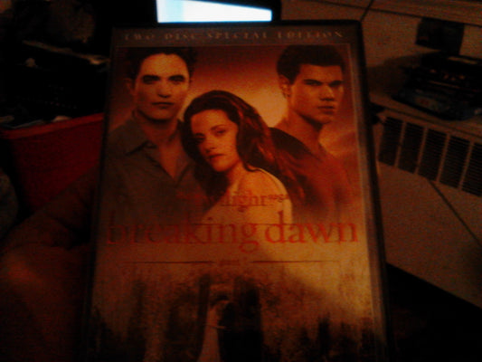 The Twilight Saga: Breaking Dawn - Part 1 (Two-Disc Special Edition) - 9955