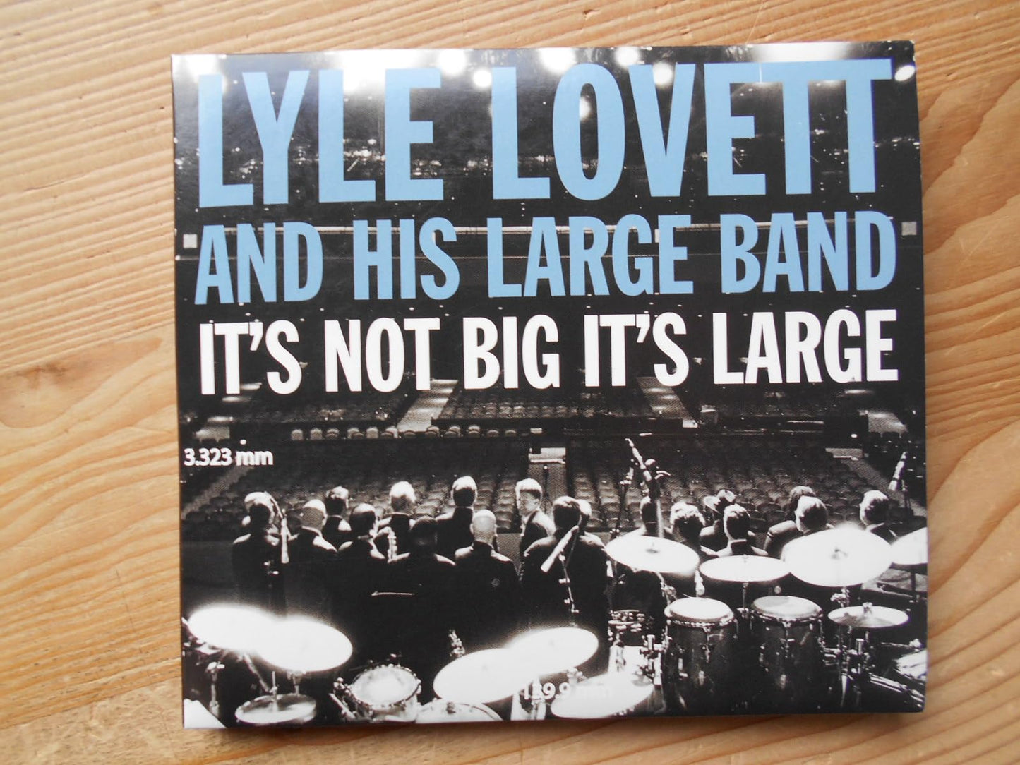 It's Not Big It's Large - 5552
