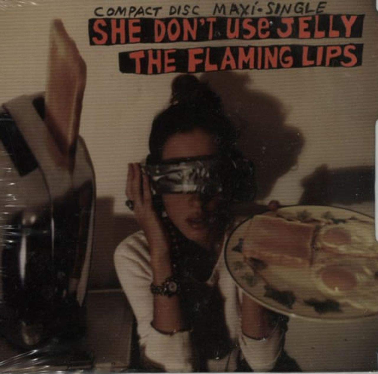 She Don't Use Jelly / Translucent Egg / Turn It on - 9044