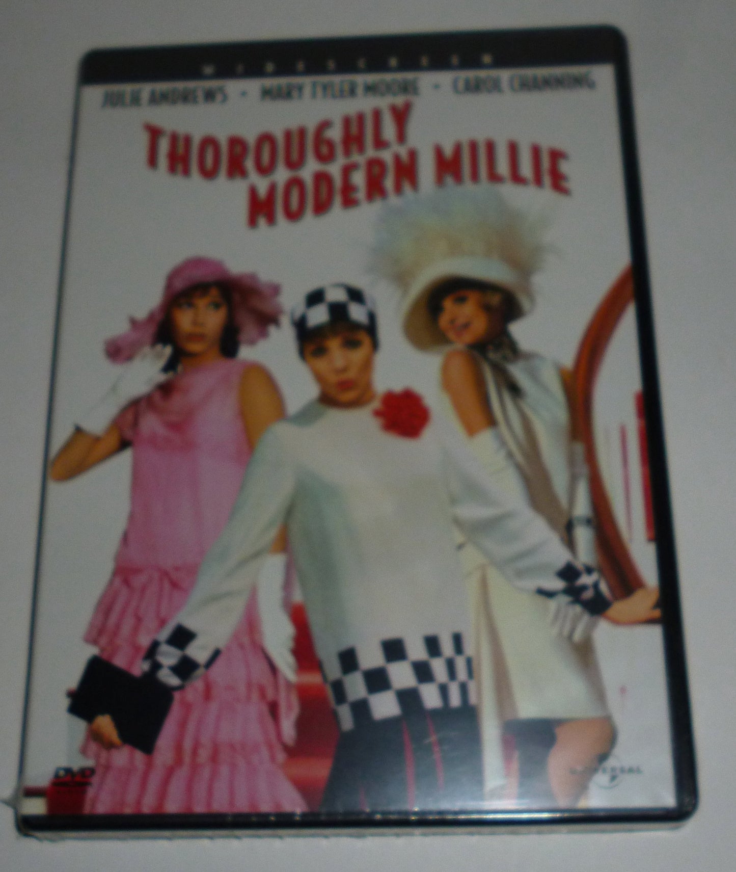 Thoroughly Modern Millie [DVD] - 2072